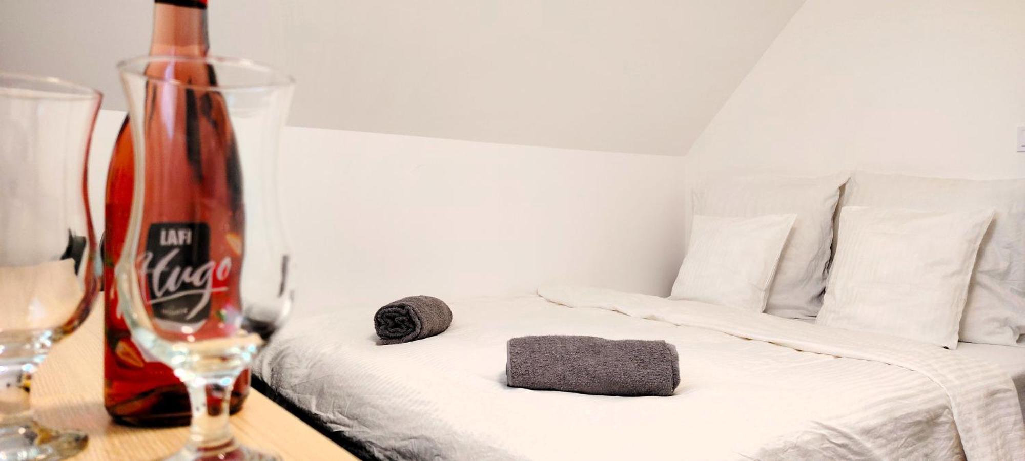 Nyuszis Apartman Kiskunmajsa Eksteriør bilde