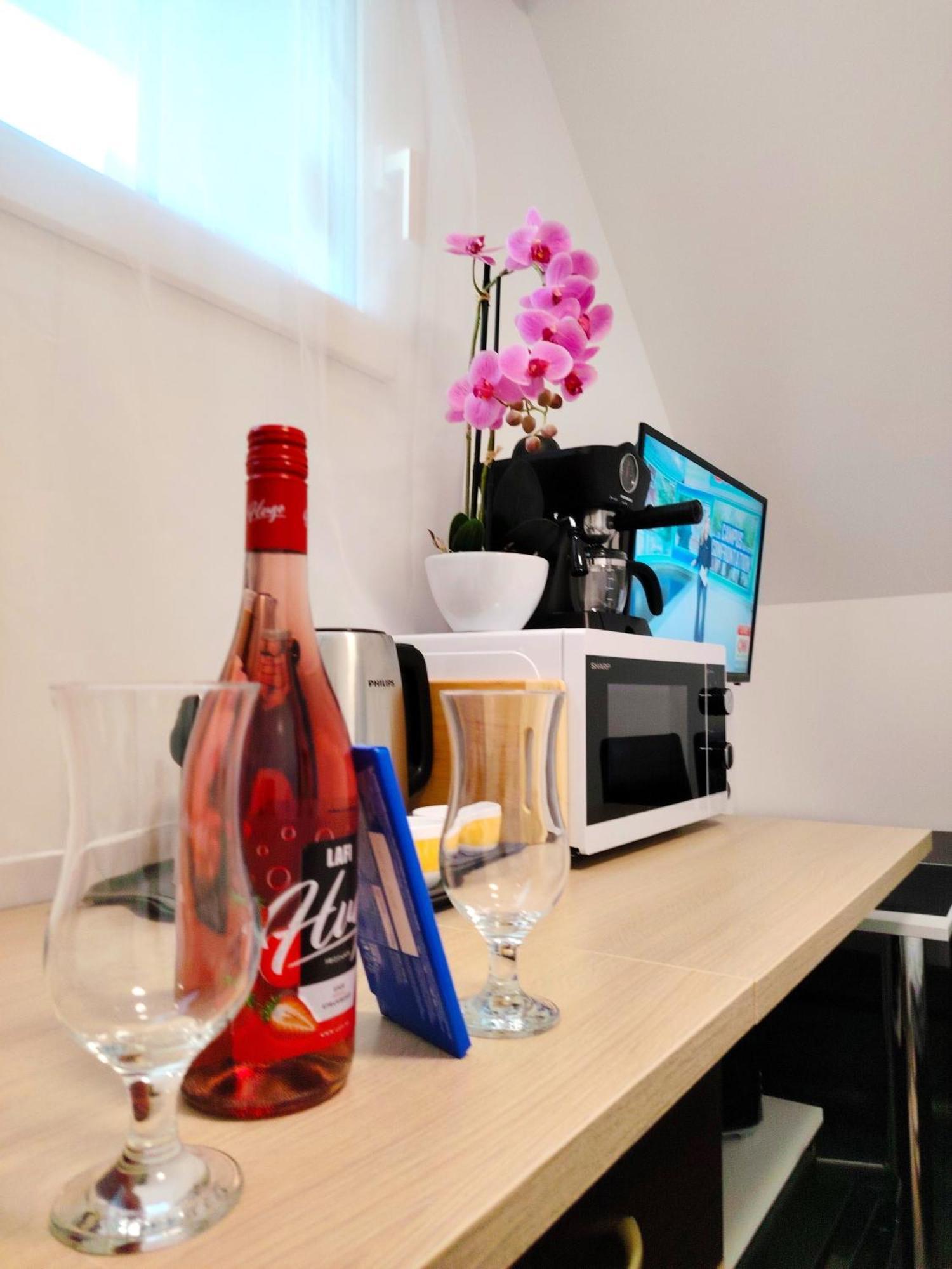 Nyuszis Apartman Kiskunmajsa Eksteriør bilde